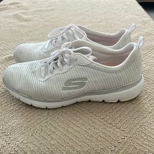 Skechers Sneakers